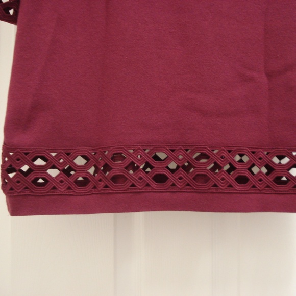 Ann Taylor Factory Cranberry 1/2 Sleeve Blouse - Picture 3 of 6